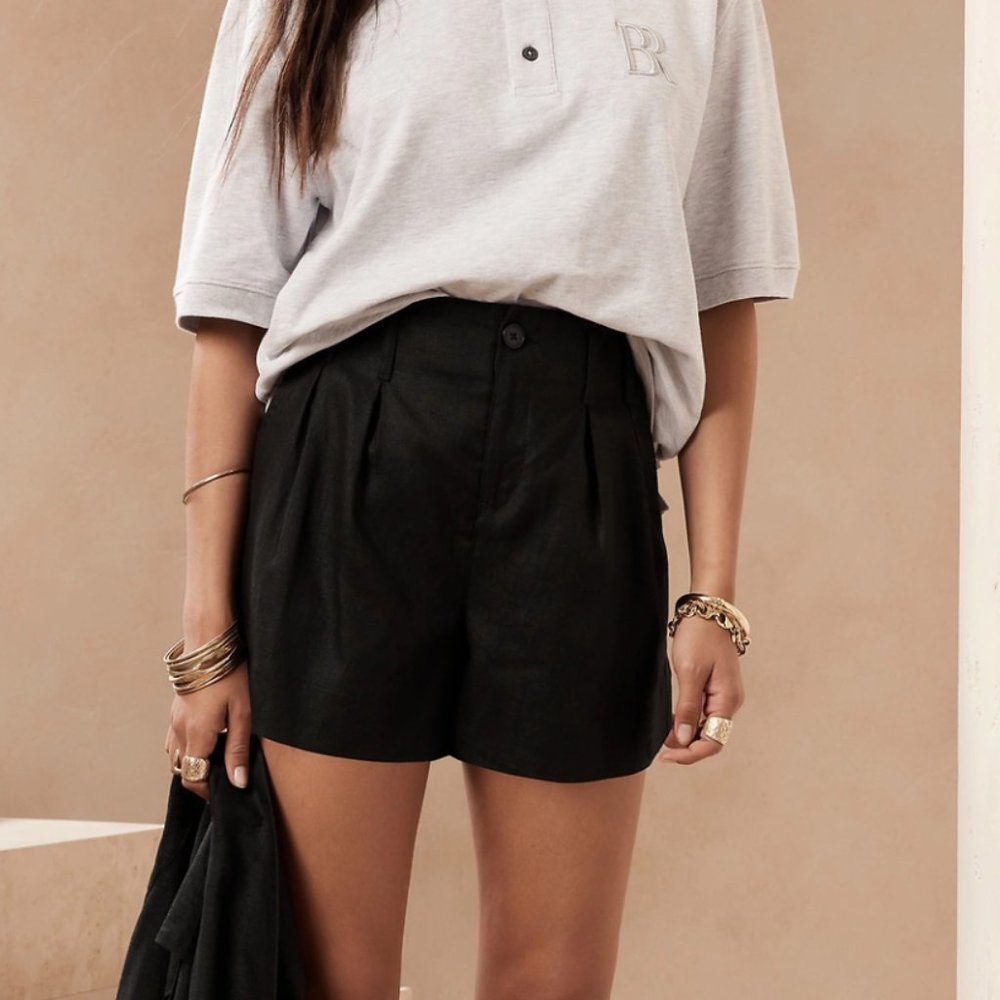 NWT Banana Republic High-Rise Linen Short Black Size 2